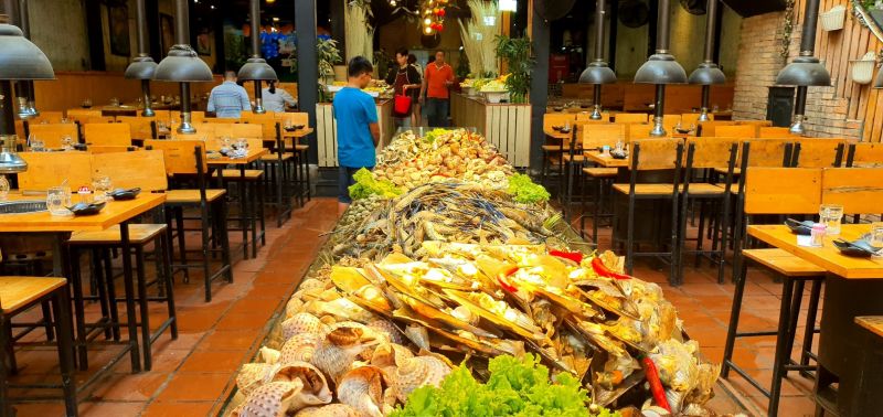 Buffet Hải Sản Những Chàng Trai