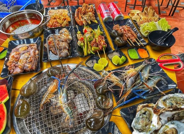 Buffet Lẩu Và Nướng Cô 3 Còi