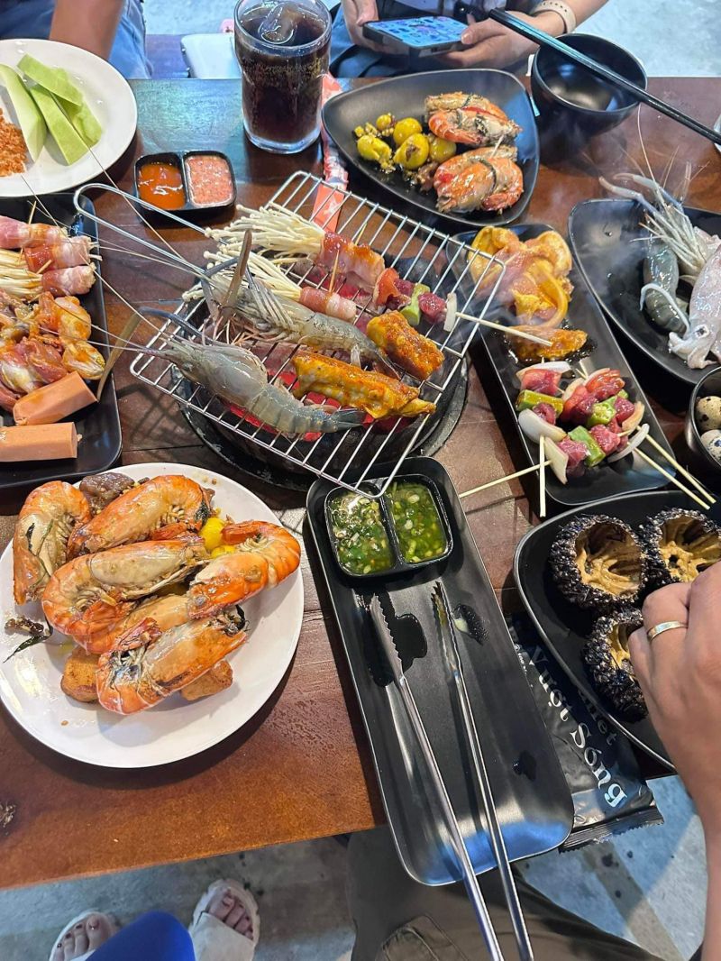 Buffet Vượt Sóng