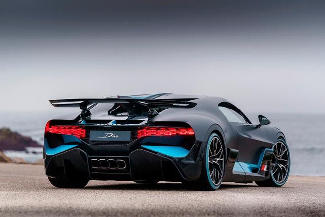 Bugatti Divo (5,7 triệu USD)