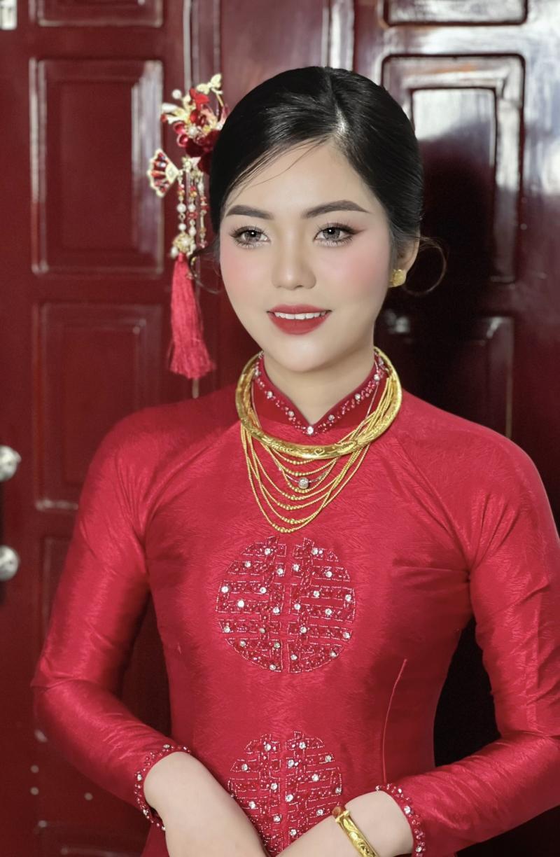 Bùi Ngọc Yến Nhi Makeup (YN Makeup Artist)