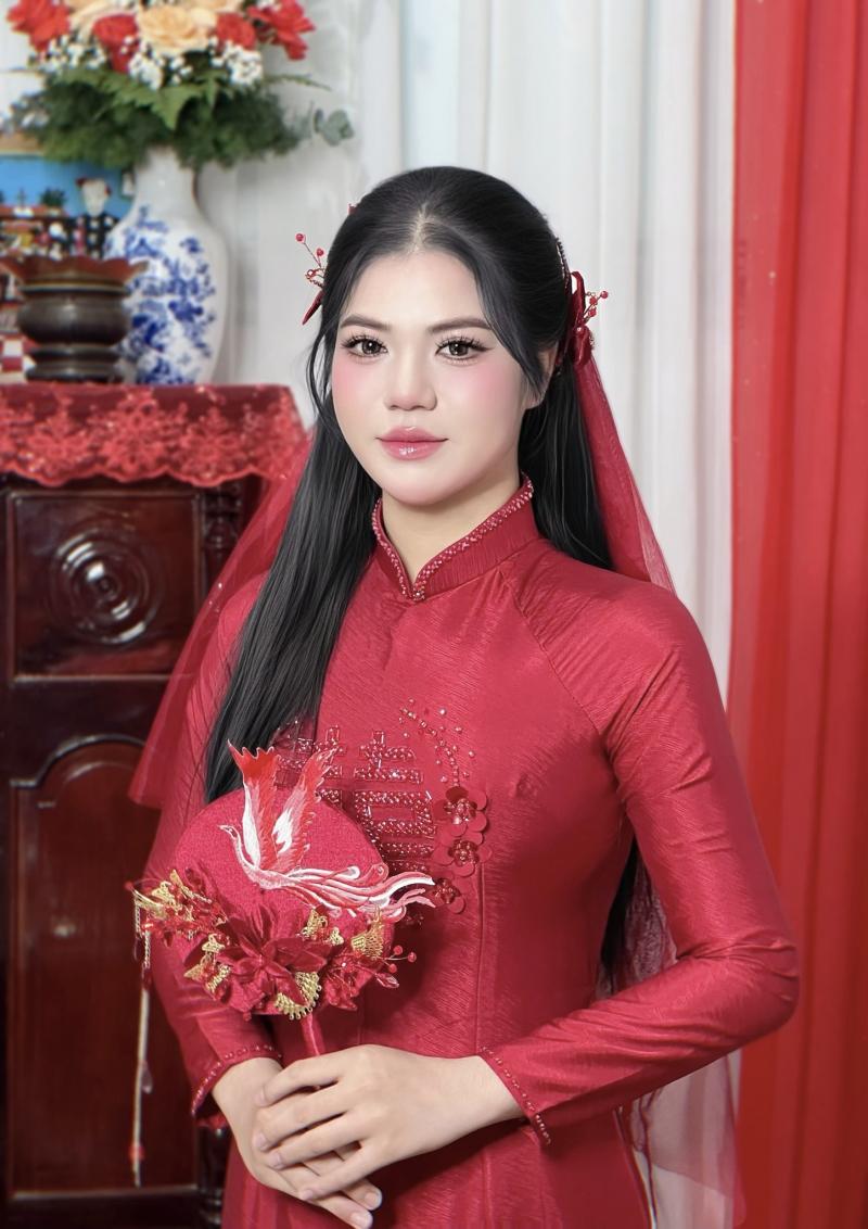 Bùi Ngọc Yến Nhi Makeup (YN Makeup Artist)