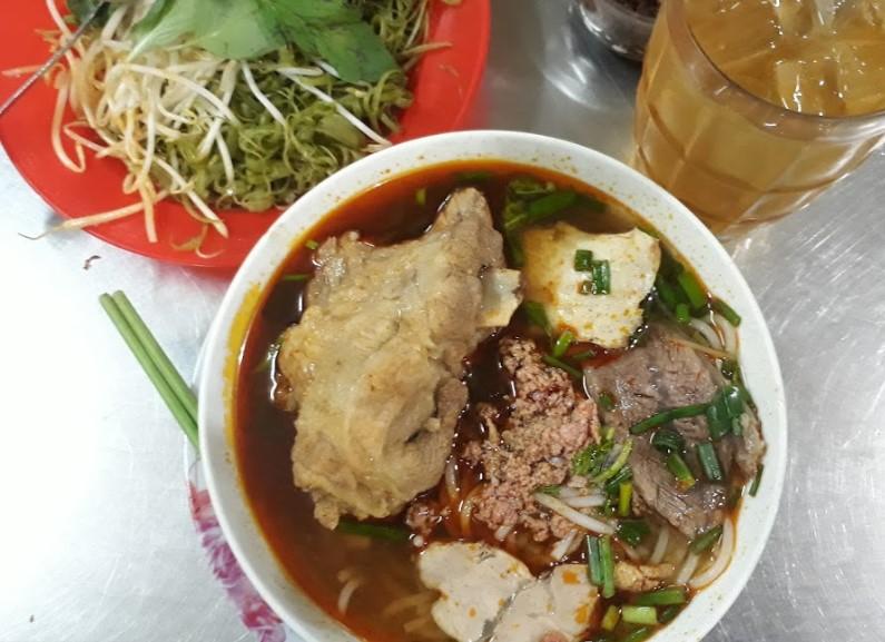 Bún Bò 2 cây dừa