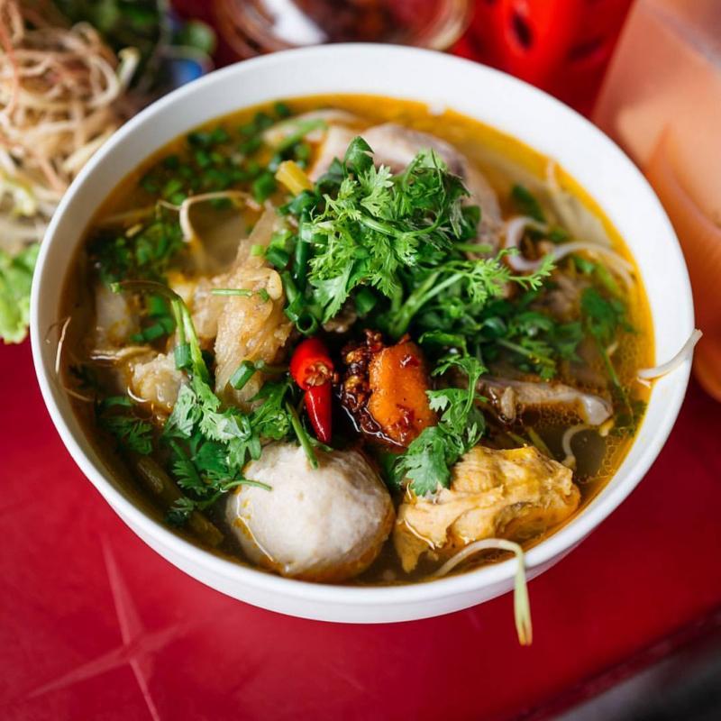 Bún bò Chị Bảy