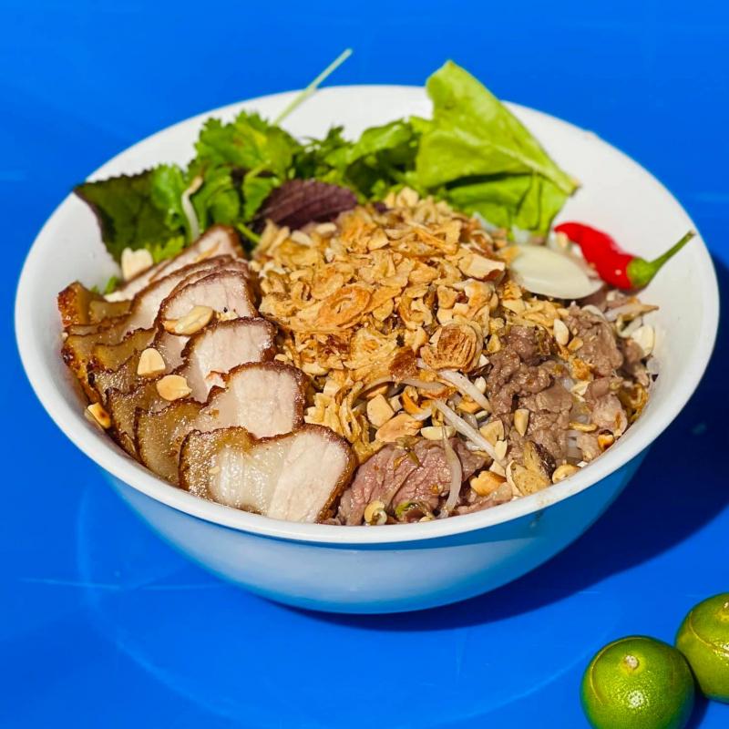 Cô Tuân - Hủ Tiếu & Bún Bò Nam Bộ