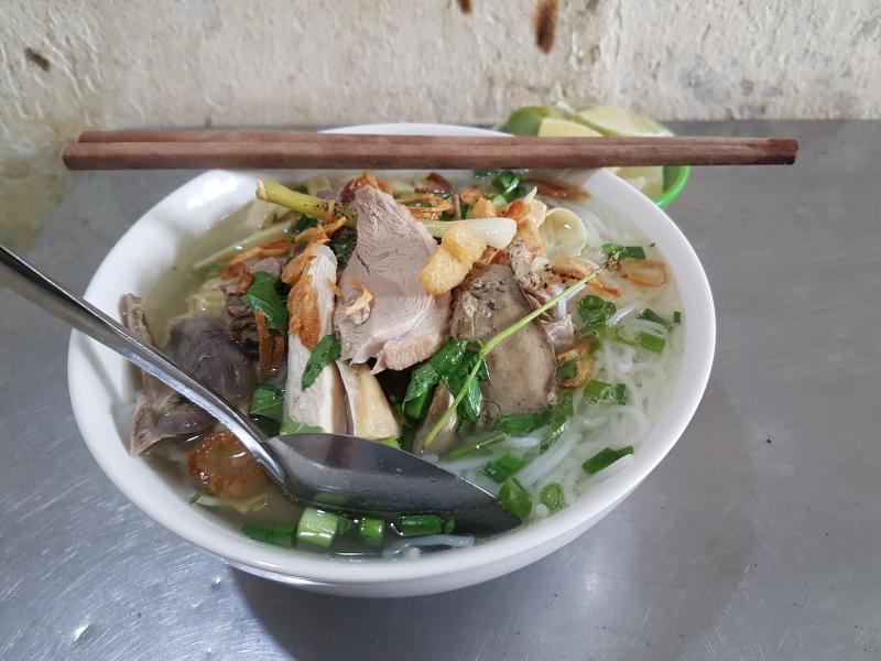 Bún Bò Cô Tuyền - Bến Thành