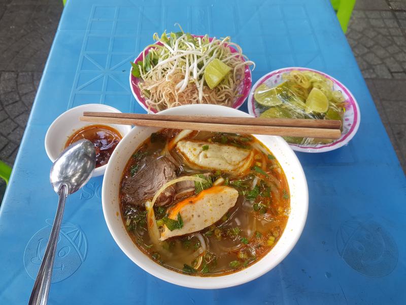 Bún Bò Cô Tuyền - Bến Thành