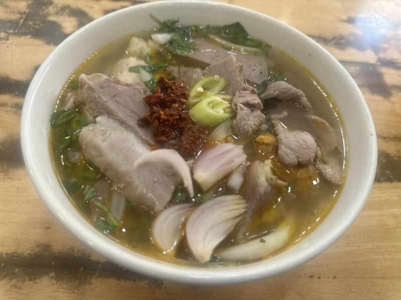 Bún Bò Gốc Huế O Tú