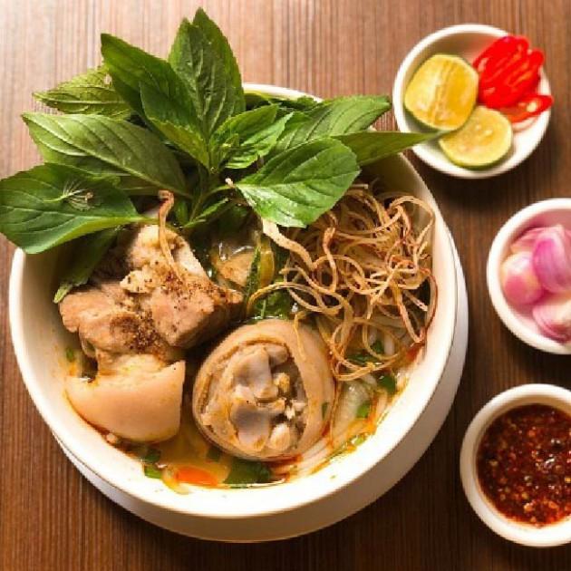 Bún Bò Gốc Huế O Tú