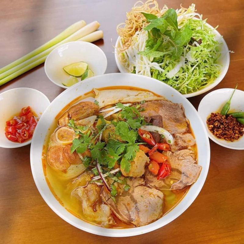 Bún bò Hai Phương