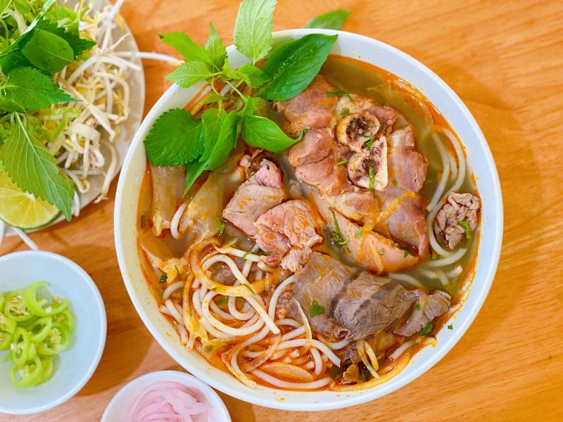 Bún bò Hai Phương