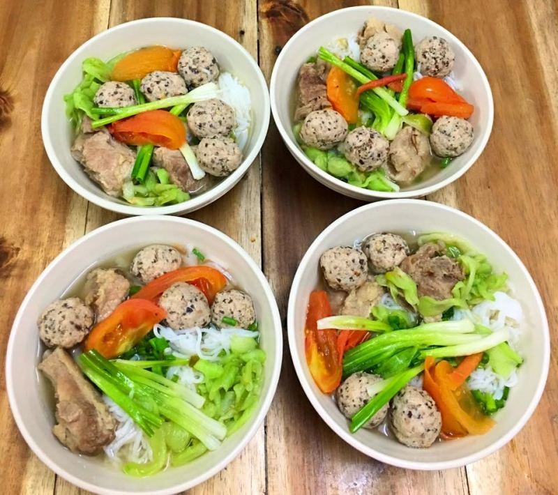 Bún Bò Huế & Bún Sườn Dọc Mùng