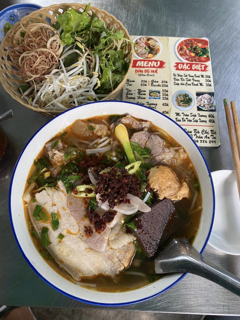 Bún Bò Huế Chị Bé