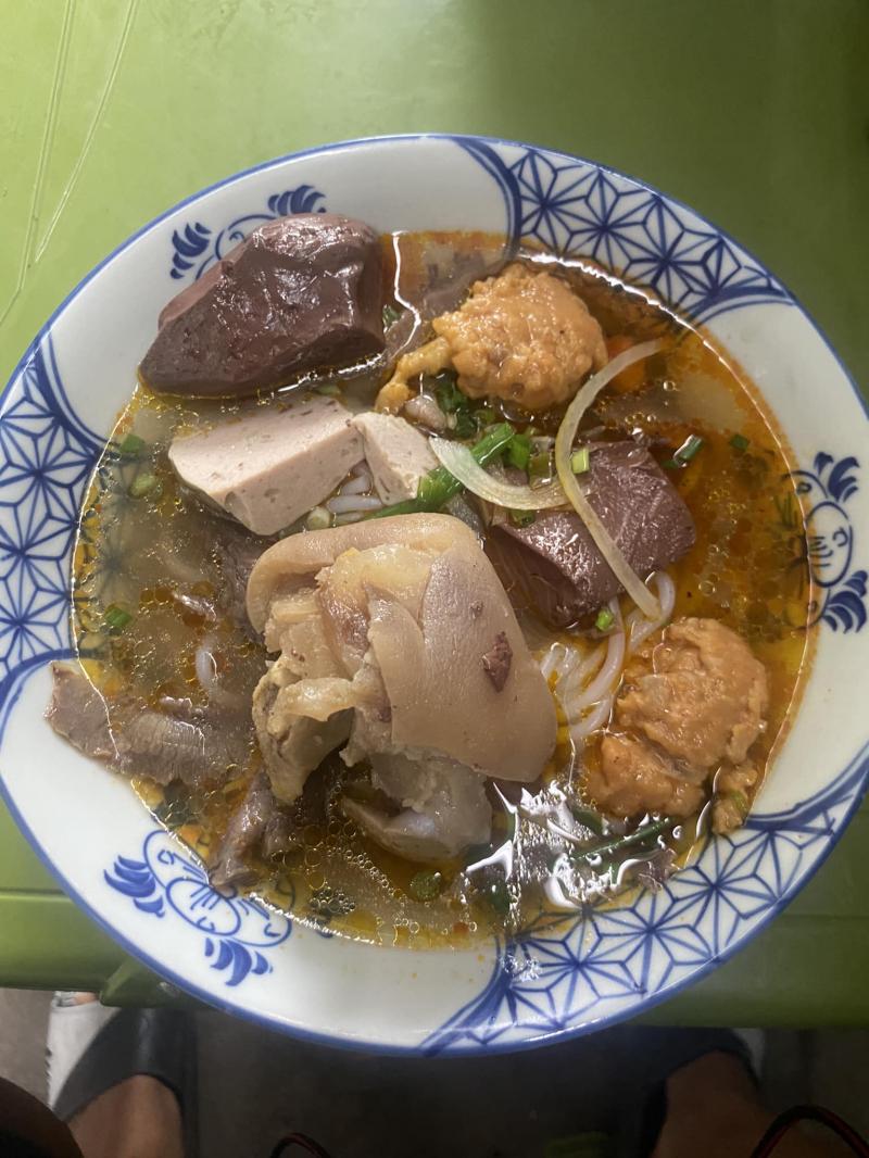 Bún Bò Huế - Mì Quảng Anh Tú