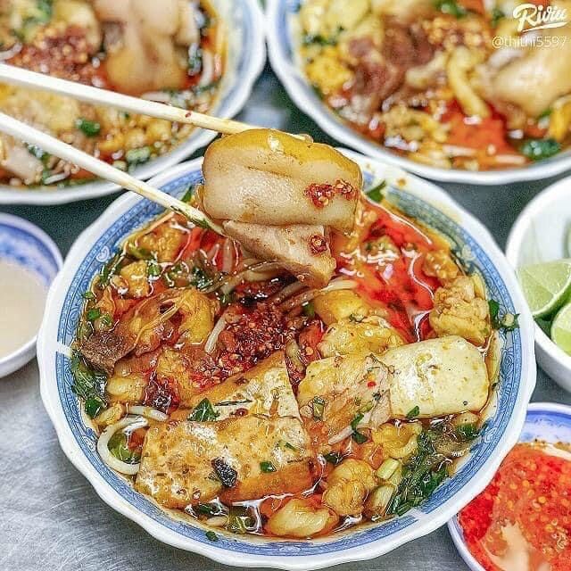 Bún Bò Huế Mỡ Nổi Cô Như