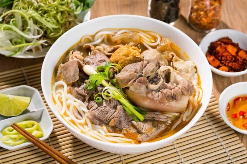Top 12 Quán bún bò Huế ngon nhất Quận Đống Đa, Hà Nội - toplist.vn