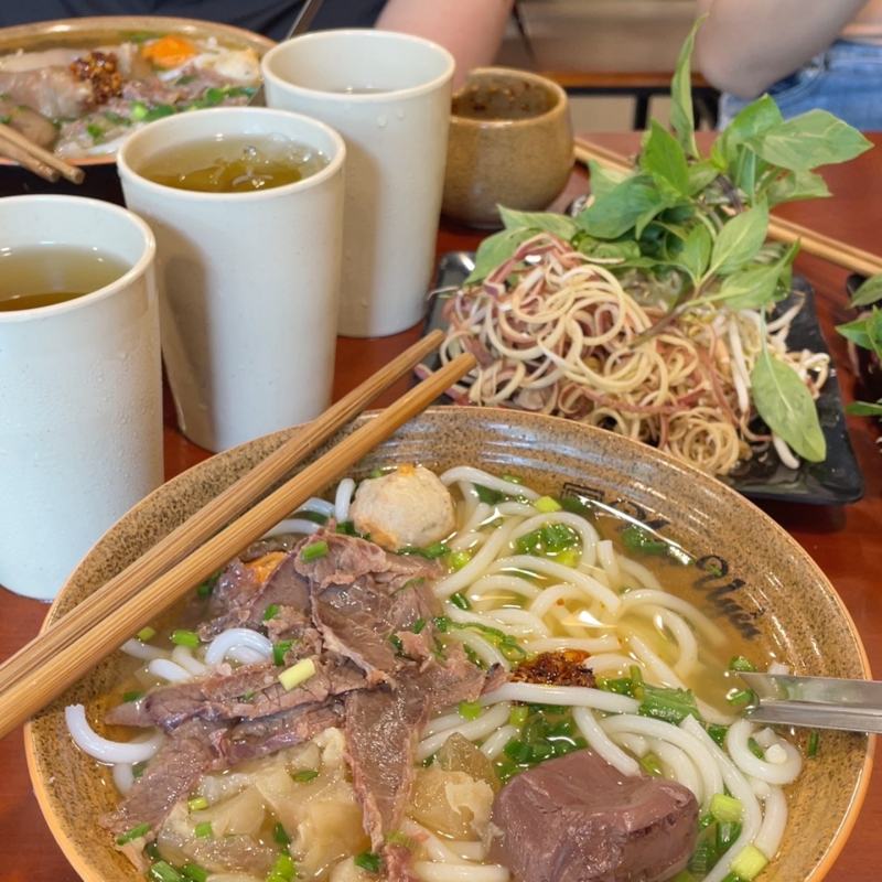 Bún bò Huế Ngự Uyển