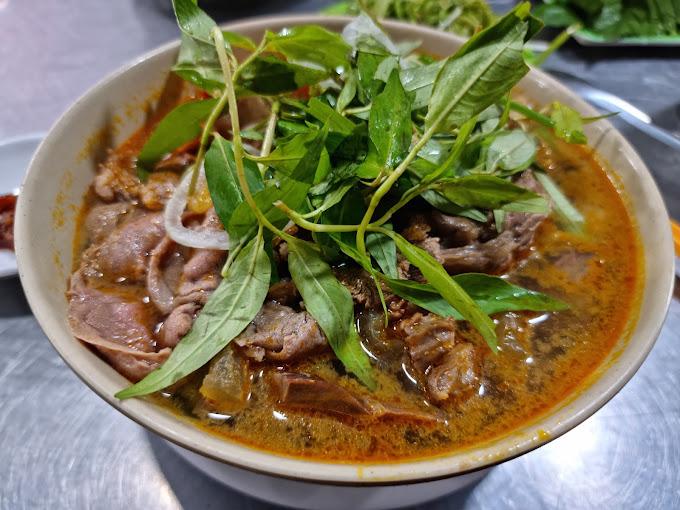 Bún Bò Huế Nhân Trí