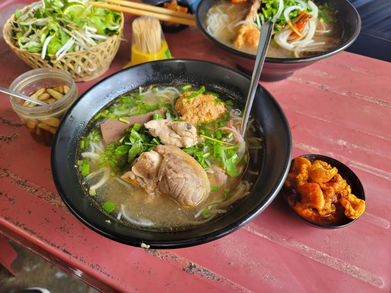 Bún bò Huế O Cương