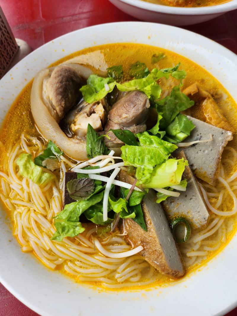 Bún Bò Huế O Hà