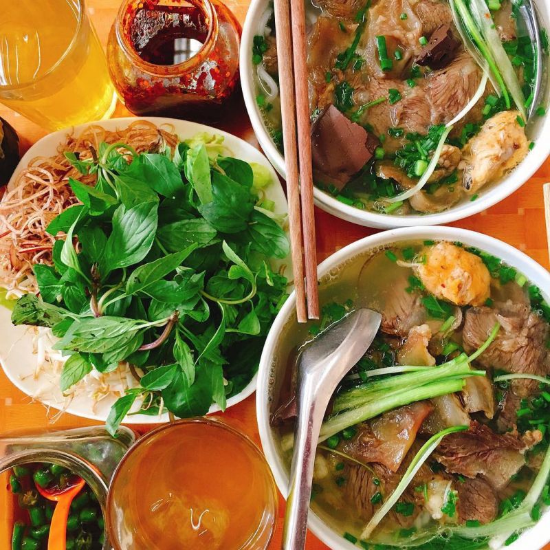 Bún Bò Huế O Hà 136 Phổ Quang