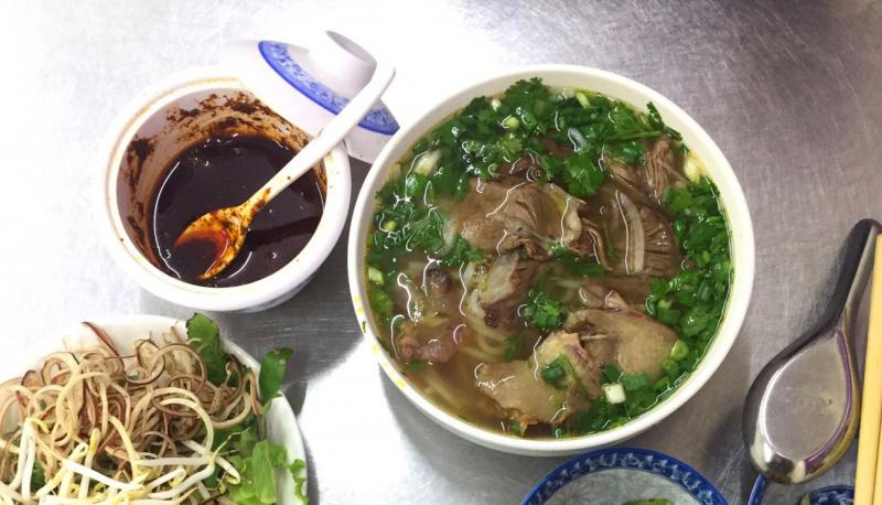 Bún Bò Huế O Hà 136 Phổ Quang