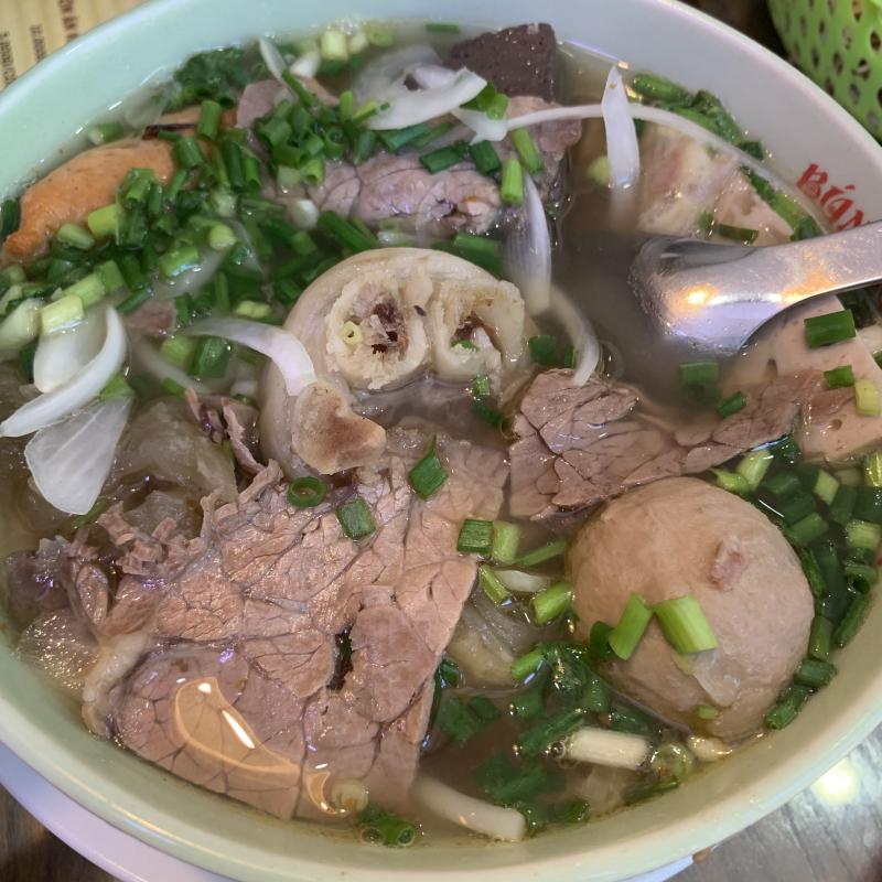 Bún bò Huế O Liên