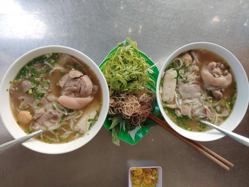 Bún Bò Huế Sông Hương