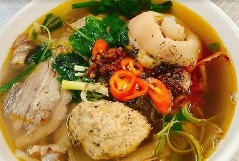 Bún Bò Huế - Bún Mọc Hùng Mập