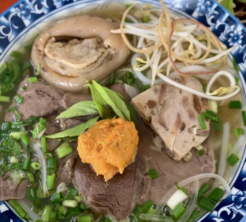 Bún Bò Huế Trang Nam