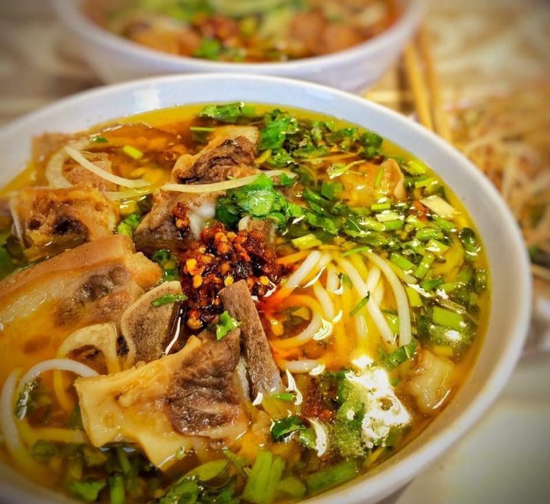 Bún Bò Huế Xưa