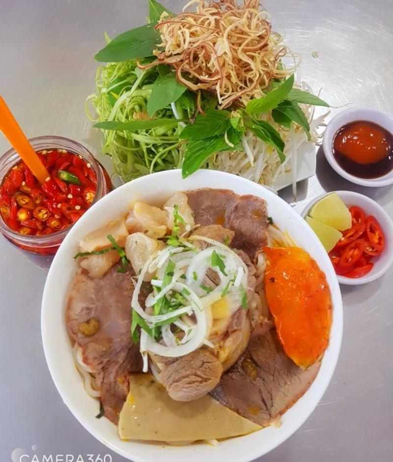 Bún bò Kim Hương