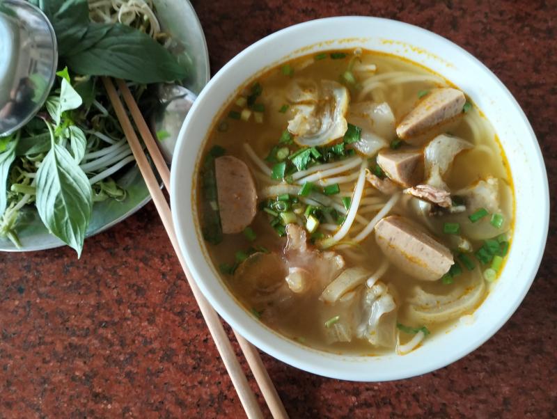 Bún bò Phong Béo