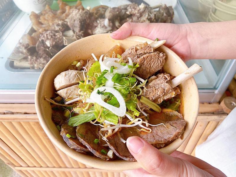 Bún Bò Sườn Phúc Khánh