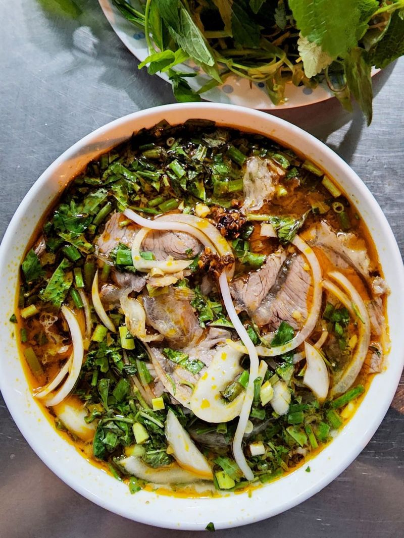 Bún Bò Út Quyên