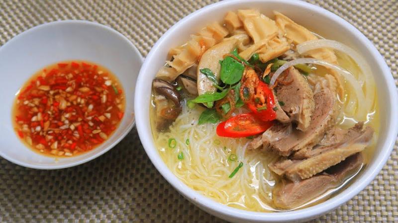 Bún Bung Măng Ngan - Trần Đăng Ninh