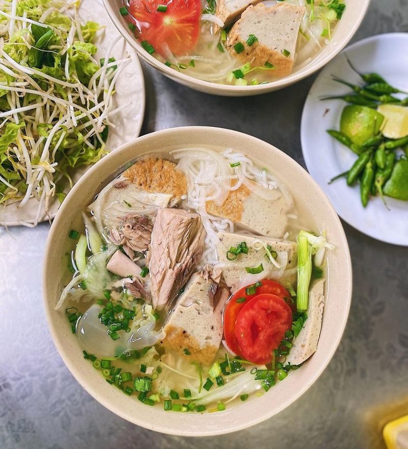 Bún Cá Hồ Tây