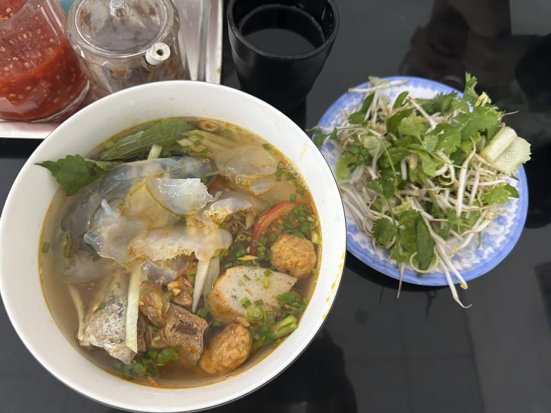 Bún Cá Hồ Thị