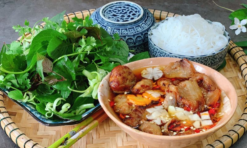 Bún chả