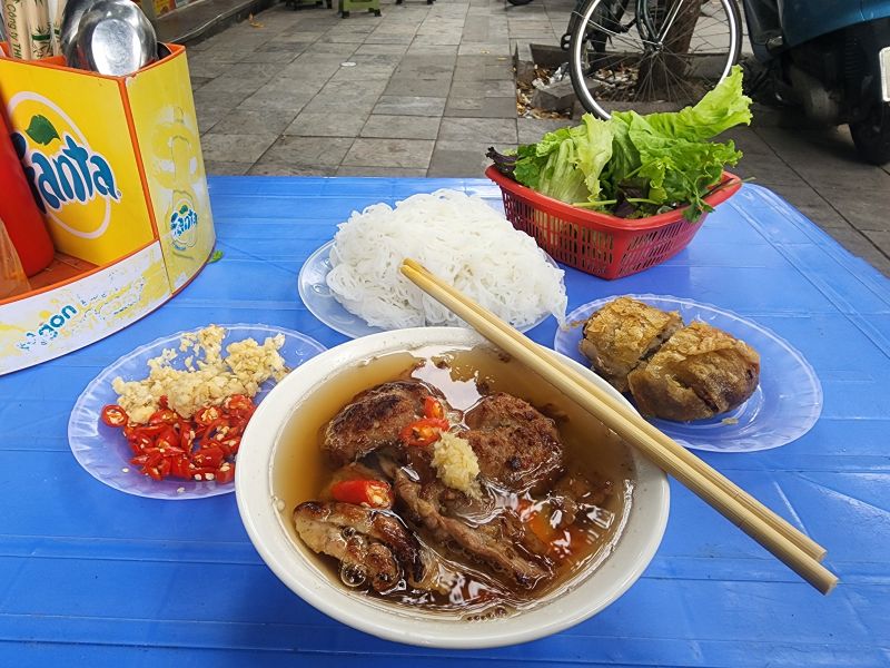 Top 6 Quán bún chả lâu đời nhất ở Hà Nội