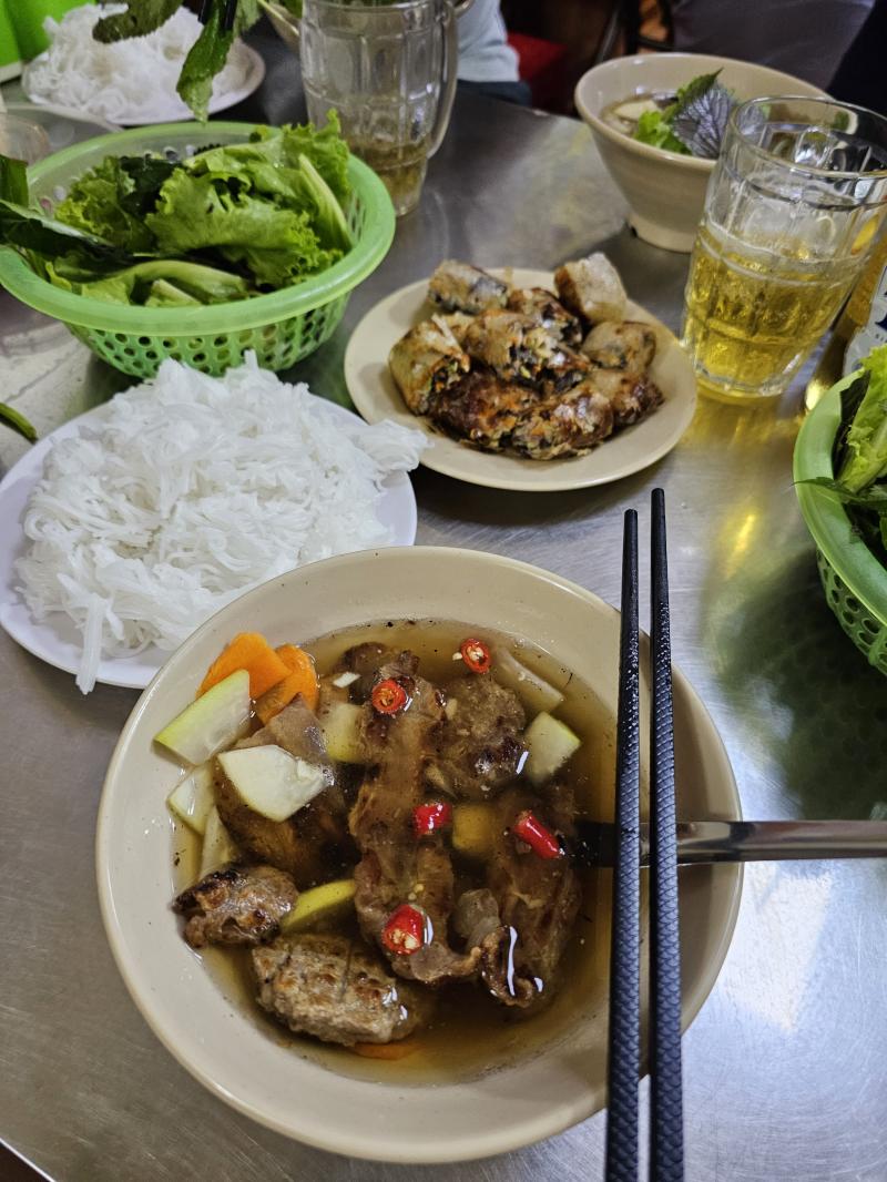 Bún Chả Bà Vạn