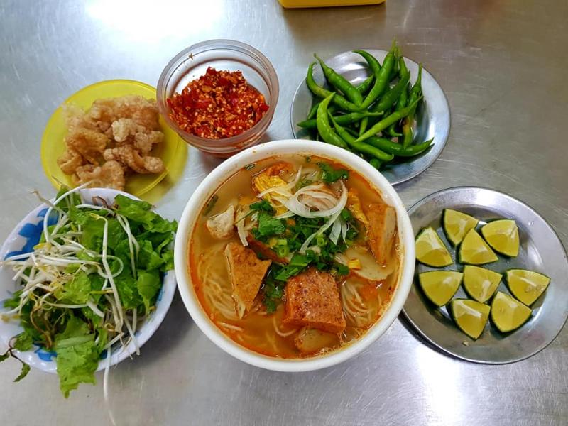 Bún chả cá dì Gái