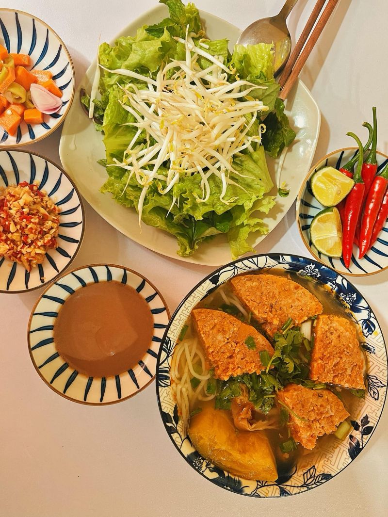 Bún Chả Cá A Nhiệm