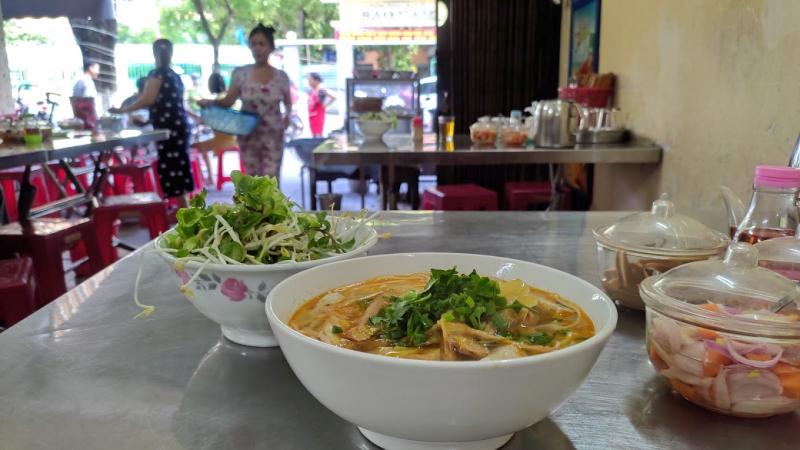 Bún chả cá Bà Hoa