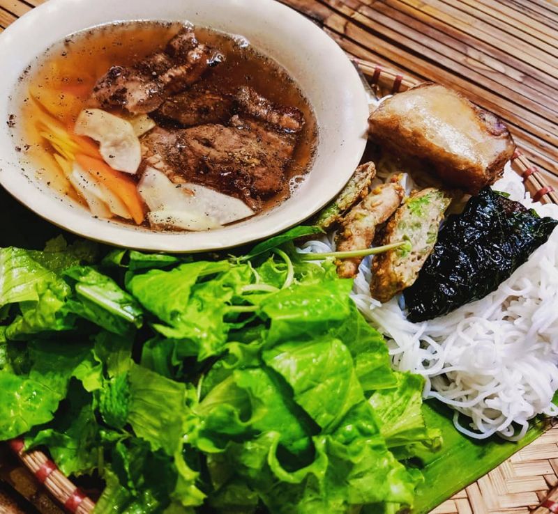 Bún Chả Gánh - Nguyễn Hoàng