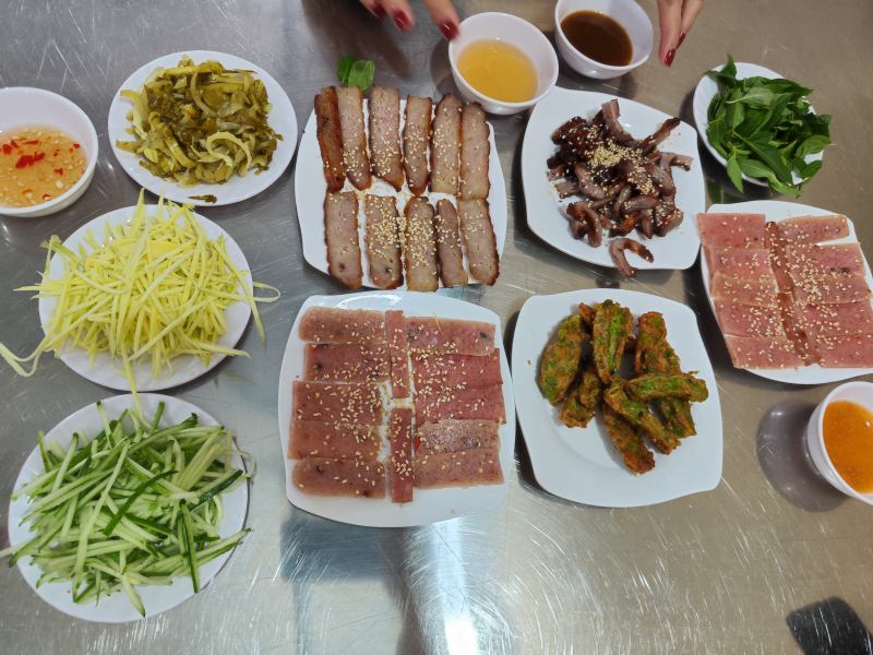 Bún Chả Hà Nội Bà Đạt