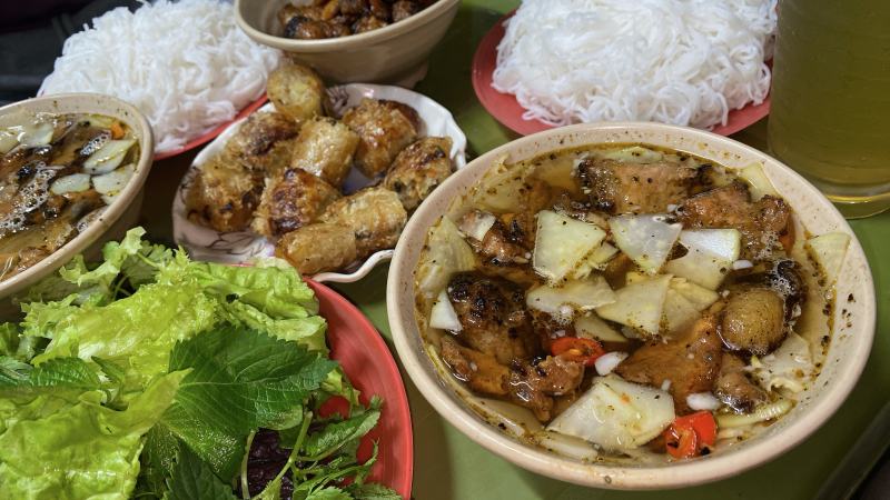 Bún Chả Hàng Quạt