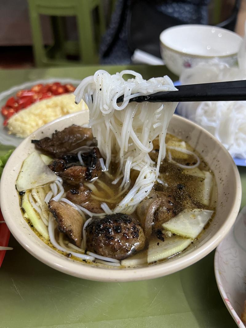 Bún chả Hàng Quạt