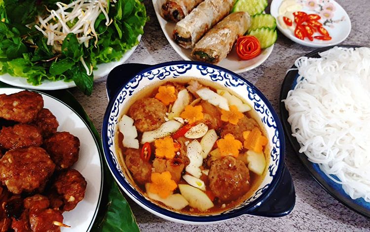 Bún Chả Mỹ Độ