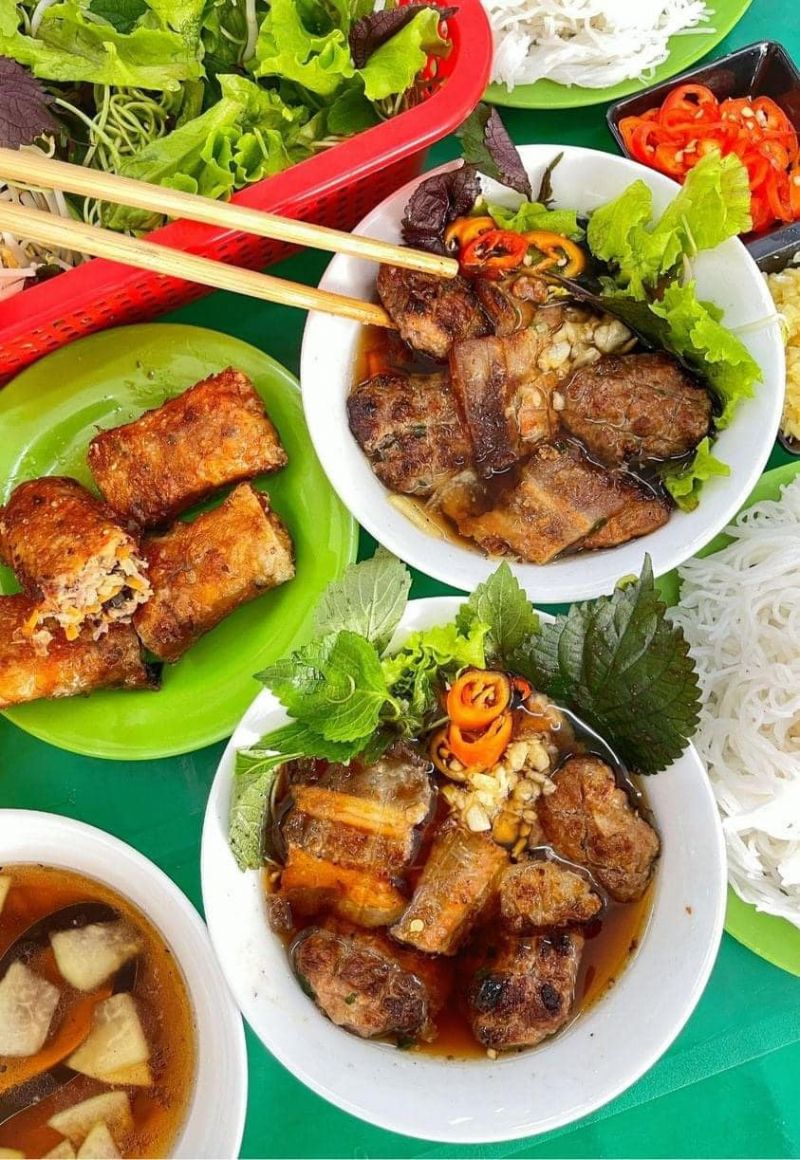 Bún Chả Vân Anh